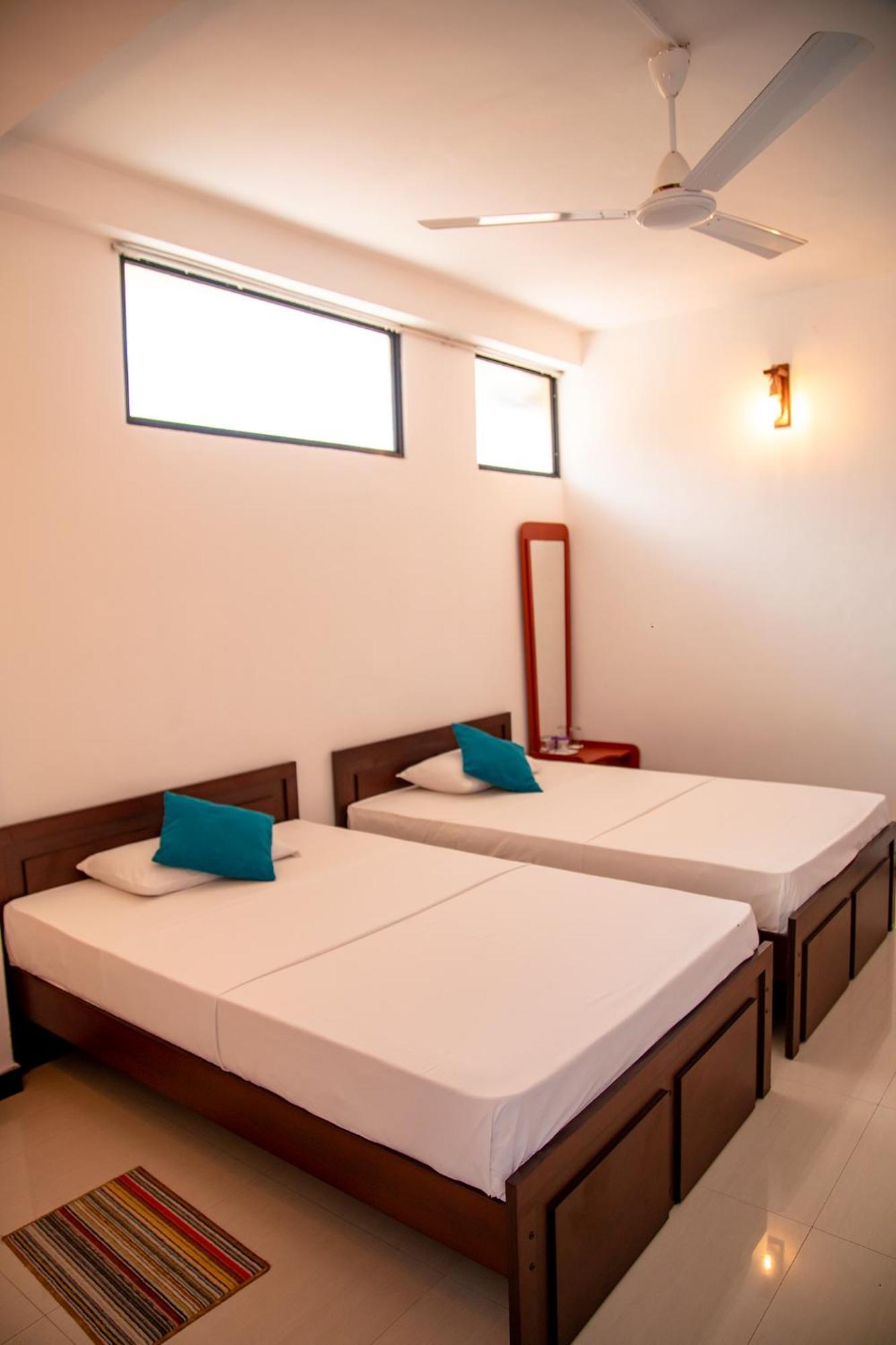 Megabe Villa กอลล์ ภายนอก รูปภาพ