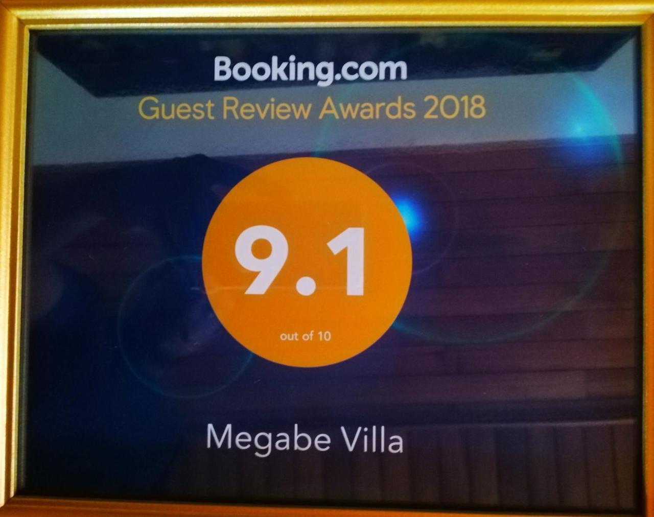 Megabe Villa กอลล์ ภายนอก รูปภาพ